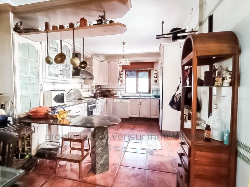 4 soveværelse Byhus til salg i Aguilas - € 415.000 (Ref: 9150081)