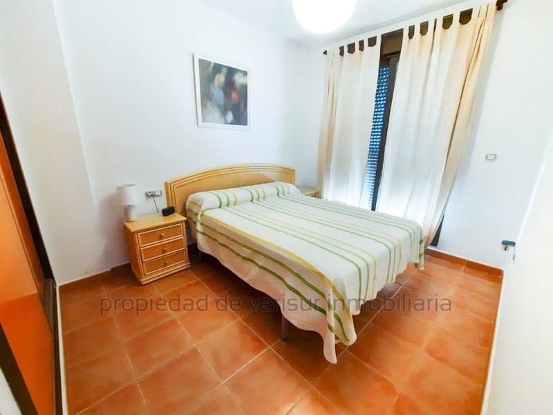   2 soveværelse   ferieLejlighed i Los Collados   med   swimmingpool  garage  - € 1.000 (Ref: 9161265)