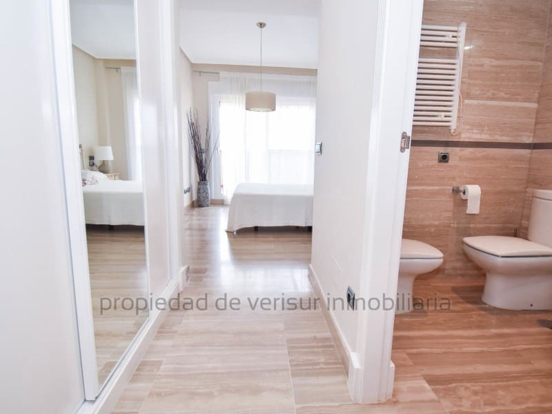 2 soveværelse Lejlighed til leje i Aguilas med swimmingpool garage - € 700 (Ref: 9171507)