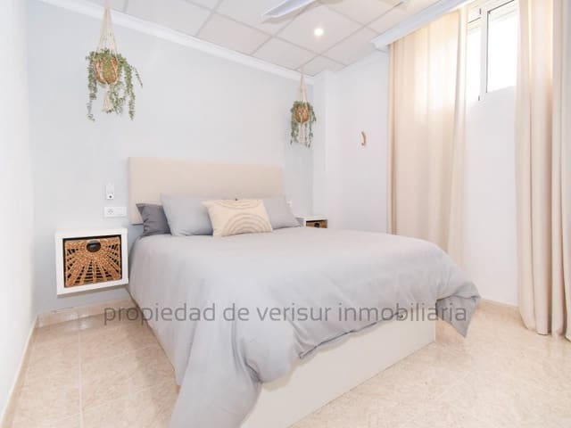 3 bedroom Beach Apartment for rent in Delicias, Aguilas - € 650 (Ref: 9171512)