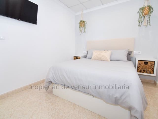 3 bedroom Beach Apartment for rent in Delicias, Aguilas - € 650 (Ref: 9171512)