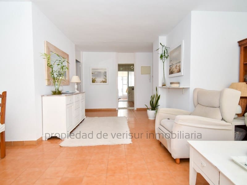 3 sovrum Lägenhet för semesterbostäder i Aguilas med garage - 900 € (Ref: 9185479)