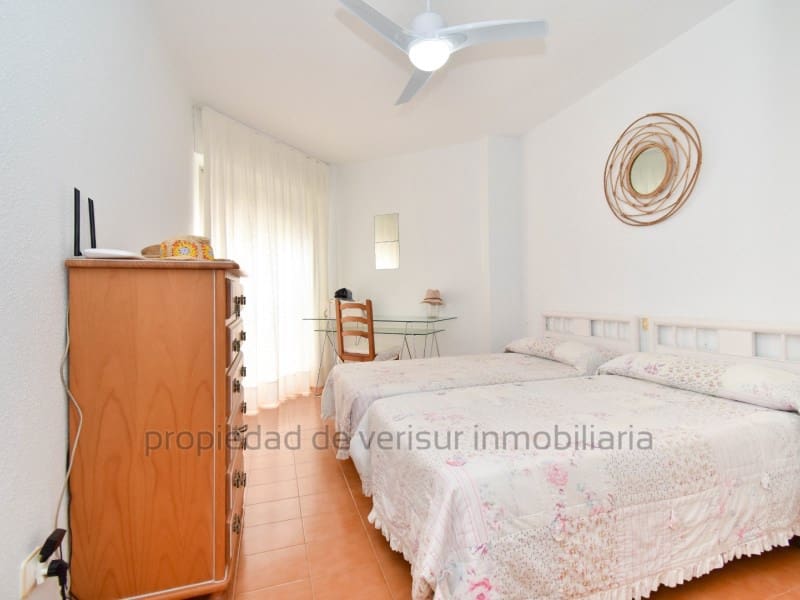 3 sovrum Lägenhet för semesterbostäder i Aguilas med garage - 900 € (Ref: 9185479)