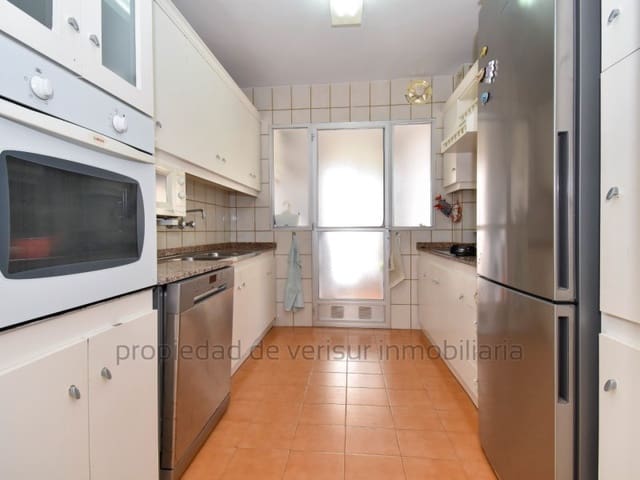 3 bedroom Flat for holiday rental in Delicias, Aguilas with garage - € 900 (Ref: 9185479)