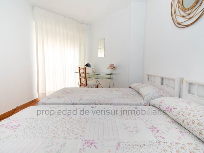 3 sovrum Lägenhet för semesterbostäder i Aguilas med garage - 900 € (Ref: 9185479)