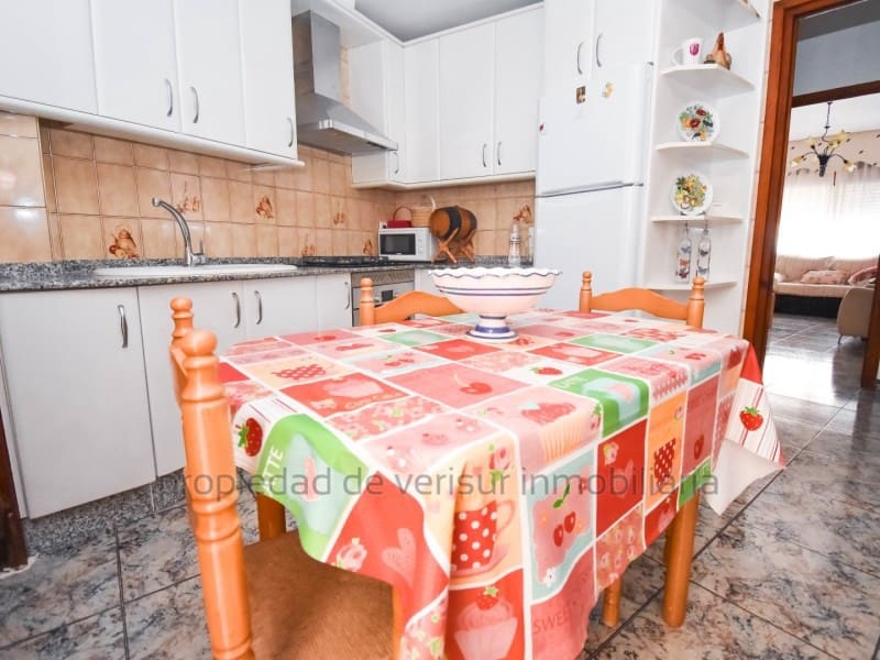 Apartamento de 2 habitaciones en Aguilas en venta con garaje - 125.000 € (Ref: 9189134)