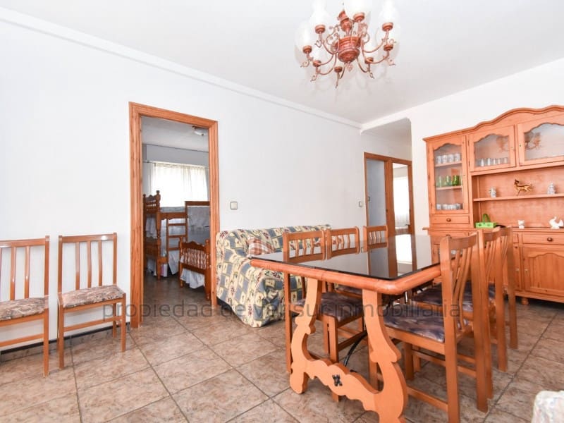 3 bedroom Flat for rent in Calabardina - € 700 (Ref: 9197971)