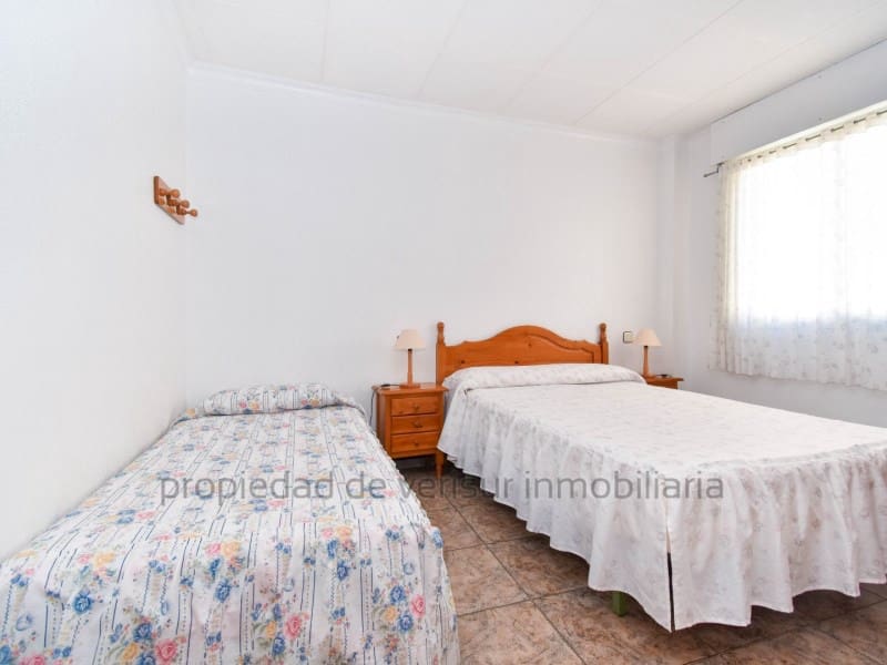 3 bedroom Flat for rent in Calabardina - € 700 (Ref: 9197971)