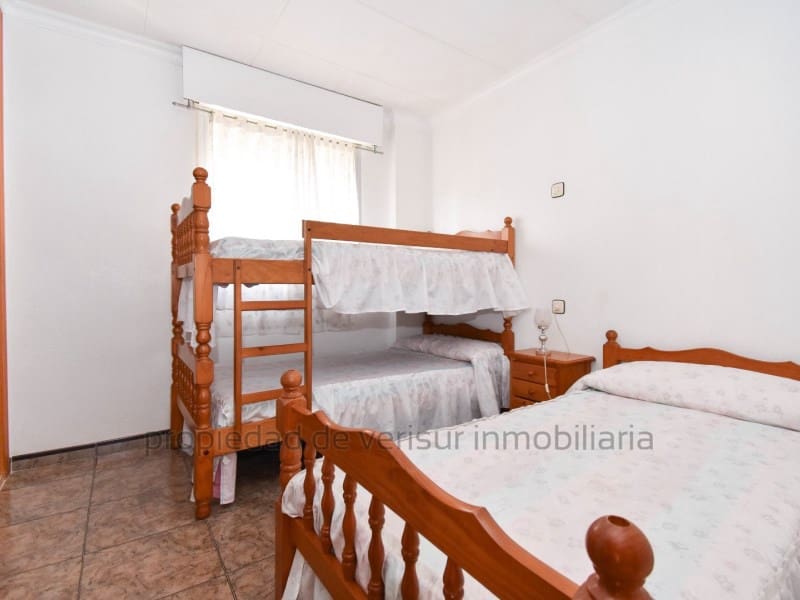 3 bedroom Flat for rent in Calabardina - € 700 (Ref: 9197971)