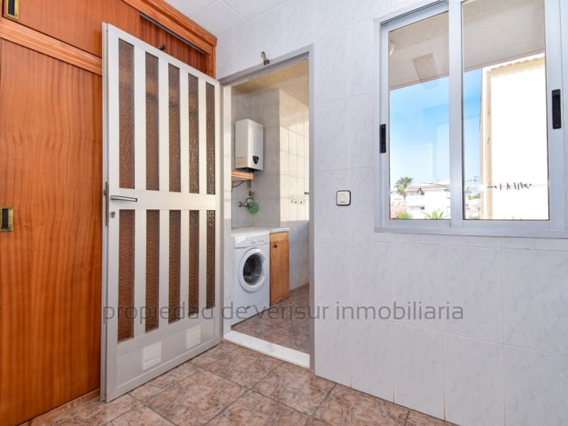 3 bedroom Flat for rent in Calabardina - € 700 (Ref: 9197971)