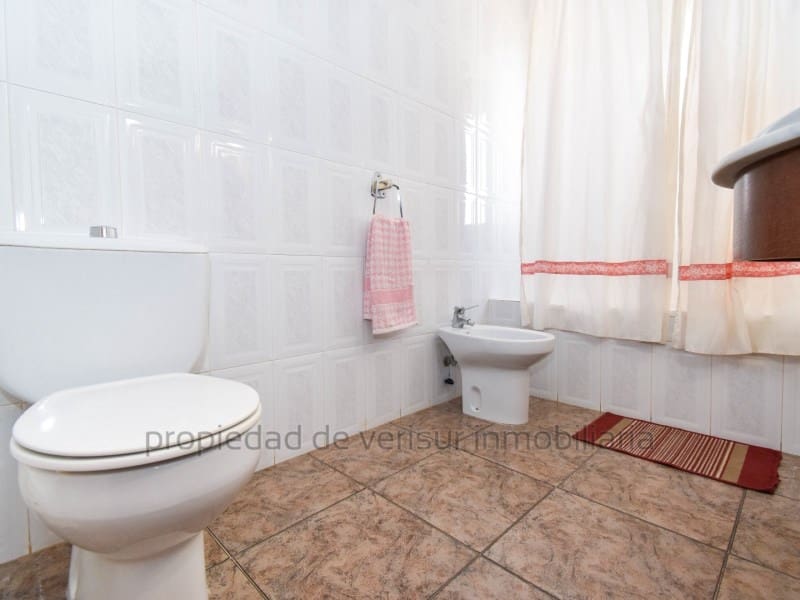 3 bedroom Flat for rent in Calabardina - € 700 (Ref: 9197971)