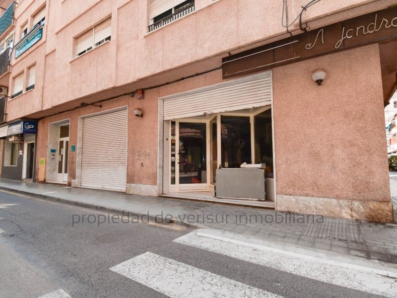 Kommersiell att hyra i Aguilas - 850 € (Ref: 9200746)