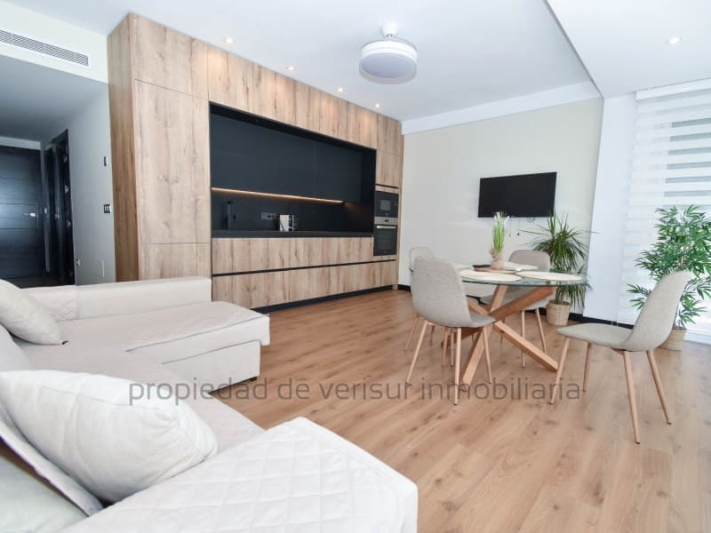 2 bedroom Flat for rent in Aguilas - € 900 (Ref: 9204843)