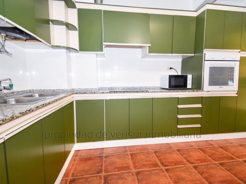 3 soveværelse Lejlighed til leje i Aguilas - € 650 (Ref: 9218735)