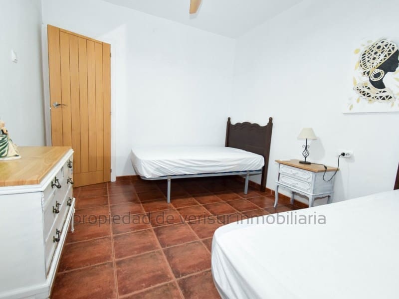 3 soveværelse Lejlighed til leje i Aguilas - € 650 (Ref: 9218735)