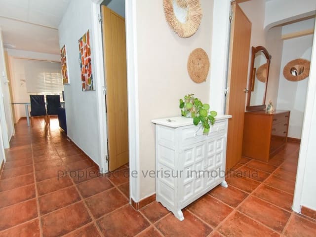 3 bedroom Flat for rent in Casco Antiguo, Aguilas - € 650 (Ref: 9218735)