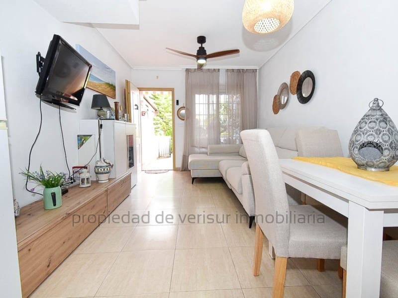 2 makuuhuone Huoneisto vuokrattavana paikassa San Juan de los Terreros - 750 € (Ref: 9228871)