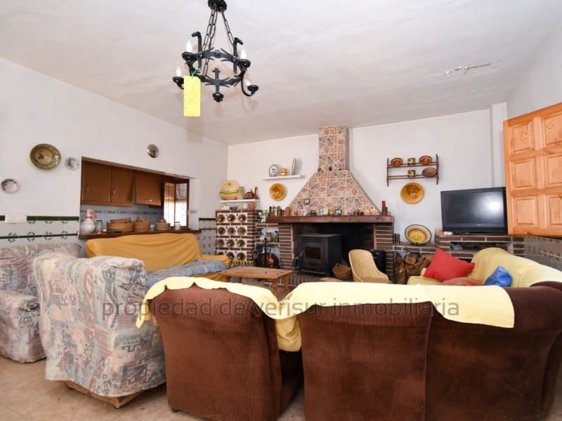 4 soveværelse Finca/Landehus til salg i Aguilas med swimmingpool garage - € 250.000 (Ref: 9240023)