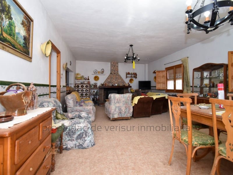 4 soveværelse Finca/Landehus til salg i Aguilas med swimmingpool garage - € 250.000 (Ref: 9240023)