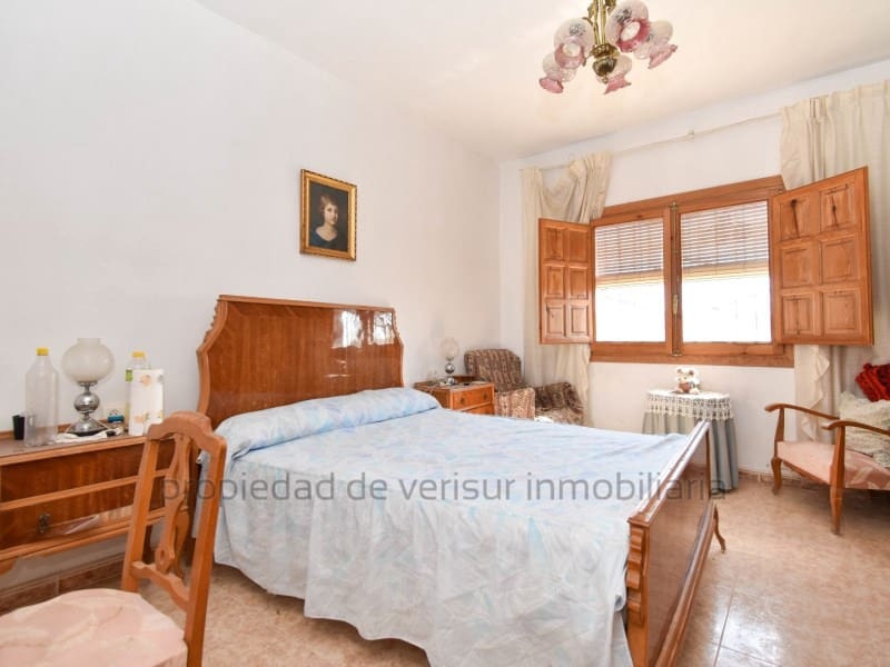 4 soveværelse Finca/Landehus til salg i Aguilas med swimmingpool garage - € 250.000 (Ref: 9240023)