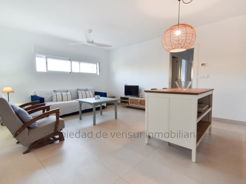 2 makuuhuone Huoneisto vuokrattavana paikassa Calarreona - 600 € (Ref: 9253805)