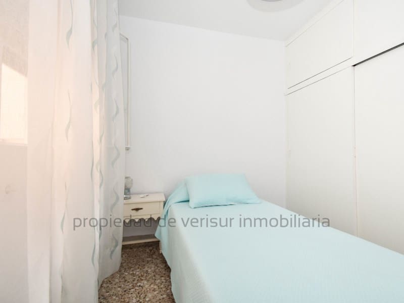 3 bedroom Flat for rent in Aguilas with garage - € 650 (Ref: 9262866)