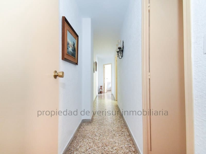 3 bedroom Flat for rent in Aguilas with garage - € 650 (Ref: 9262866)