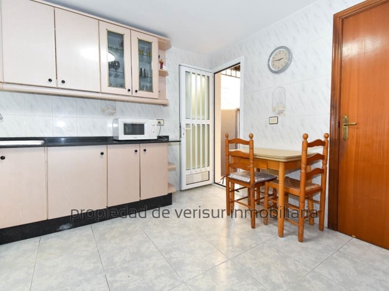 3 sypialnia Apartament do wynajęcia w Aguilas z garażem - 700 € (Ref: 9317747)