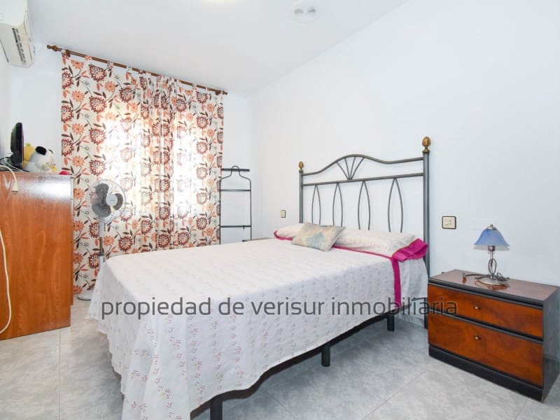 3 sypialnia Apartament do wynajęcia w Aguilas z garażem - 700 € (Ref: 9317747)