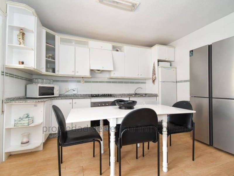 4 bedroom Apartment for rent in Calabardina - € 700 (Ref: 9338707)