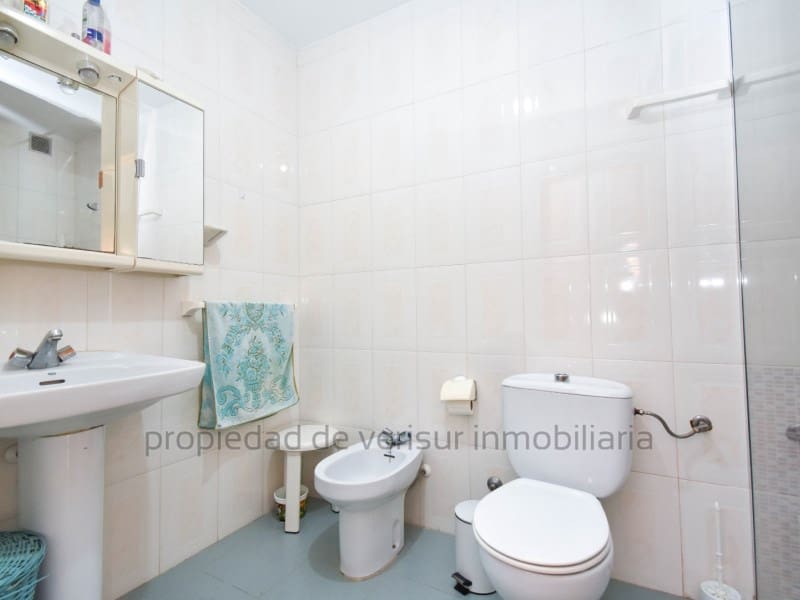 4 bedroom Apartment for rent in Calabardina - € 700 (Ref: 9338707)