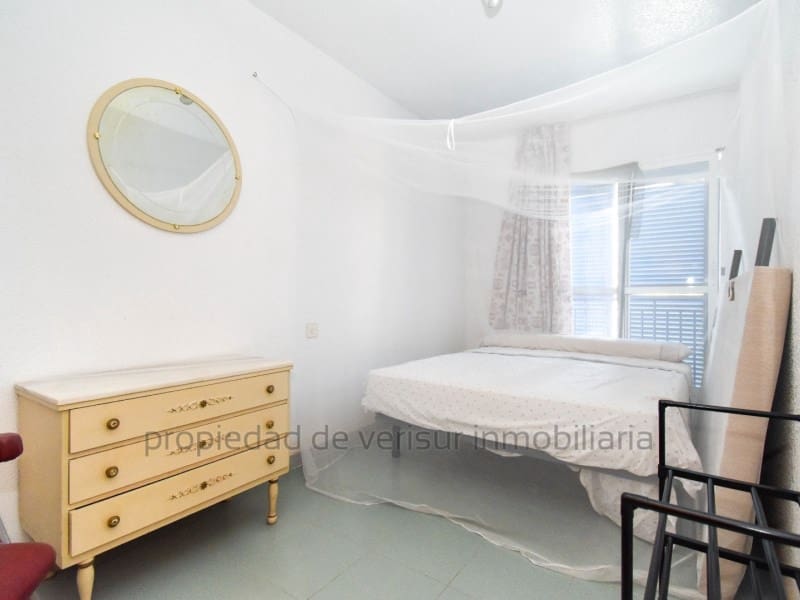 4 bedroom Apartment for rent in Calabardina - € 700 (Ref: 9338707)