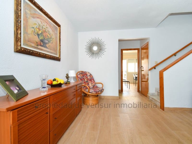 4 bedroom Apartment for rent in Calabardina - € 700 (Ref: 9338707)