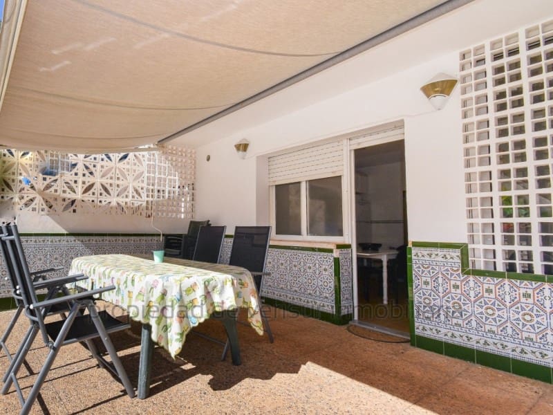 4 bedroom Apartment for rent in Calabardina - € 700 (Ref: 9338707)