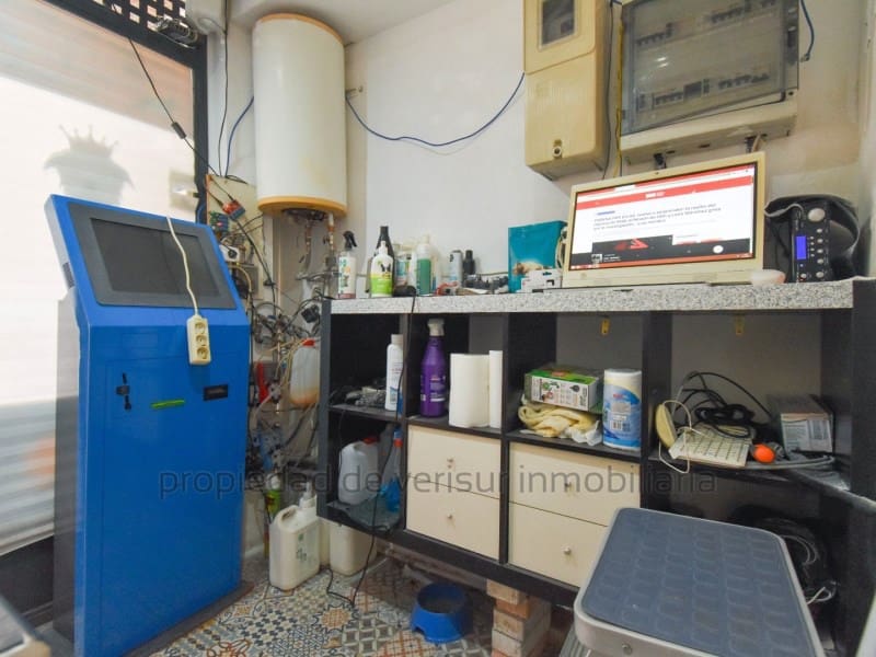 Kommersiell att hyra i Aguilas - 400 € (Ref: 9341258)