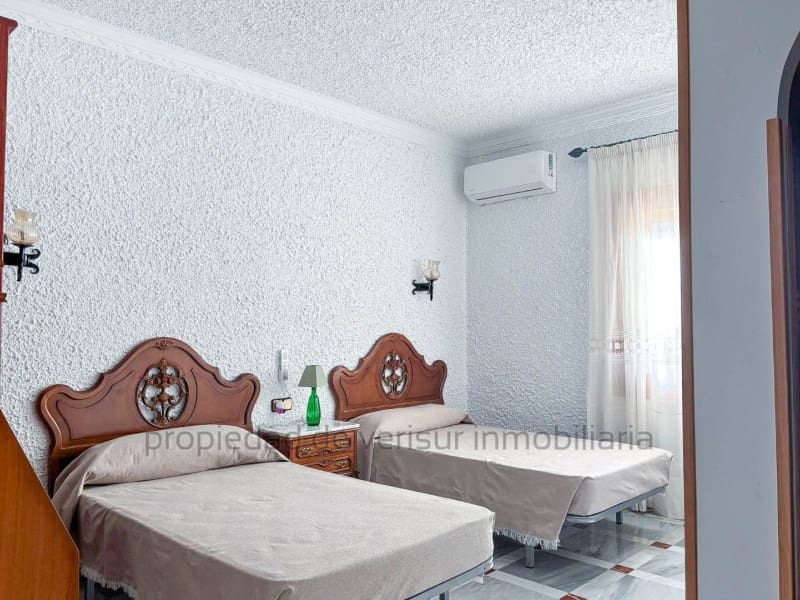 5 sypialnia Willa na sprzedaż w Cullar - 350 000 € (Ref: 9347724)