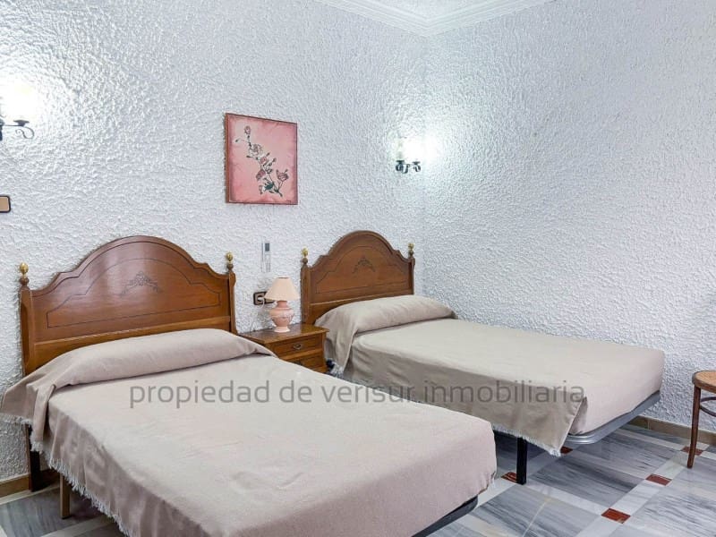 5 sypialnia Willa na sprzedaż w Cullar - 350 000 € (Ref: 9347724)