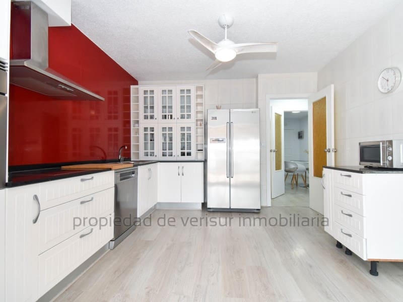 4 sovrum Lägenhet till salu i Calabardina med garage - 250 000 € (Ref: 9349364)