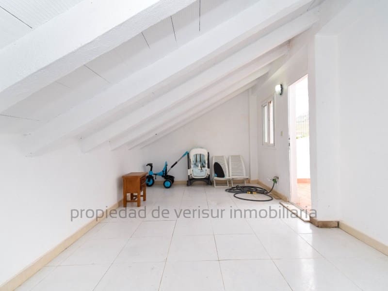 4 sovrum Lägenhet till salu i Calabardina med garage - 250 000 € (Ref: 9349364)