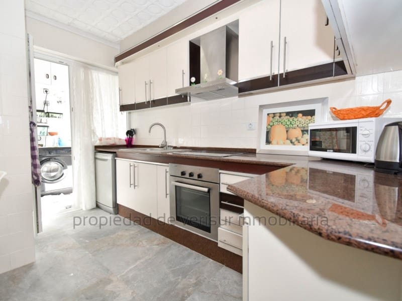 3 bedroom Flat for rent in Aguilas - € 700 (Ref: 9356334)