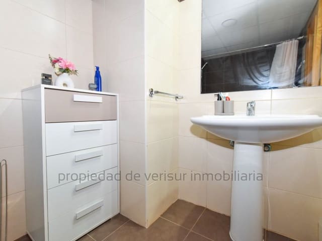 3 bedroom Flat for rent in Aguilas - € 600 (Ref: 9356336)