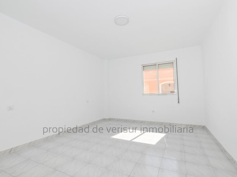 4 soveværelse Lejlighed til leje i Vera - € 800 (Ref: 9359796)