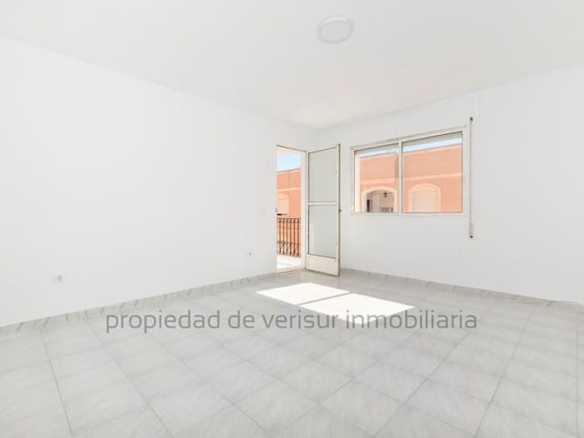 4 sypialnia Mieszkanie do wynajęcia w Vera Ciudad, Vera - 800 € (Ref: 9359796)