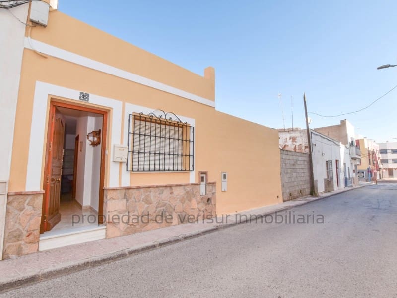 1 Zimmer Haus zu vermieten in Vera - 700 € (Ref: 9359798)