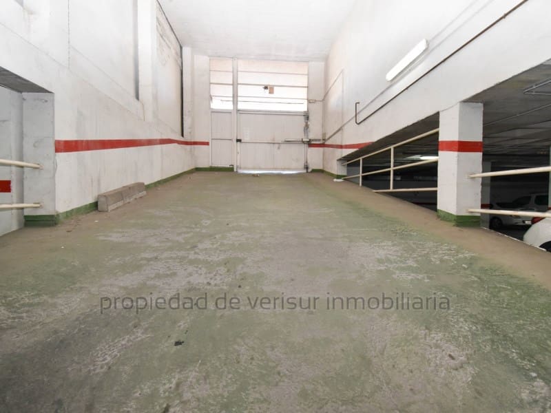 Garage til salg i Aguilas - € 42.000 (Ref: 9372344)