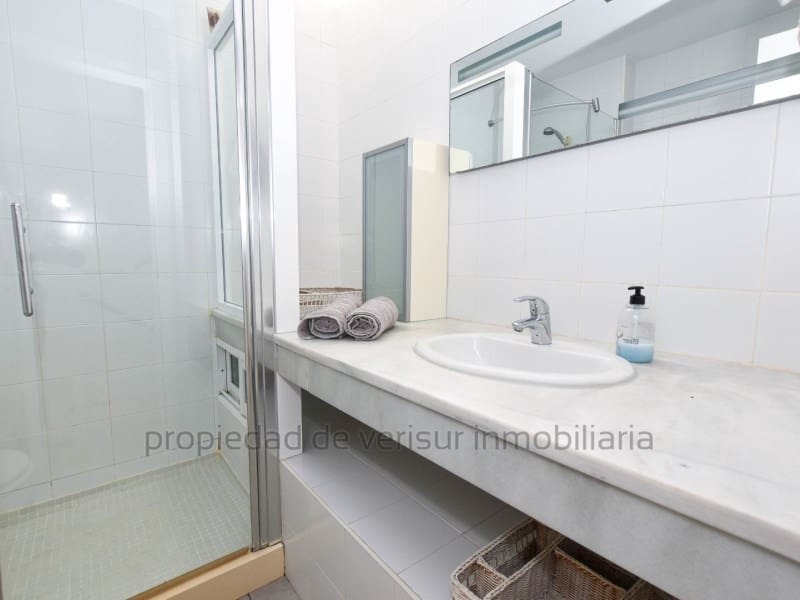 2 makuuhuone Huoneisto myytävänä paikassa Vera mukana 
autotalli - 154 000 € (Ref: 9375388)