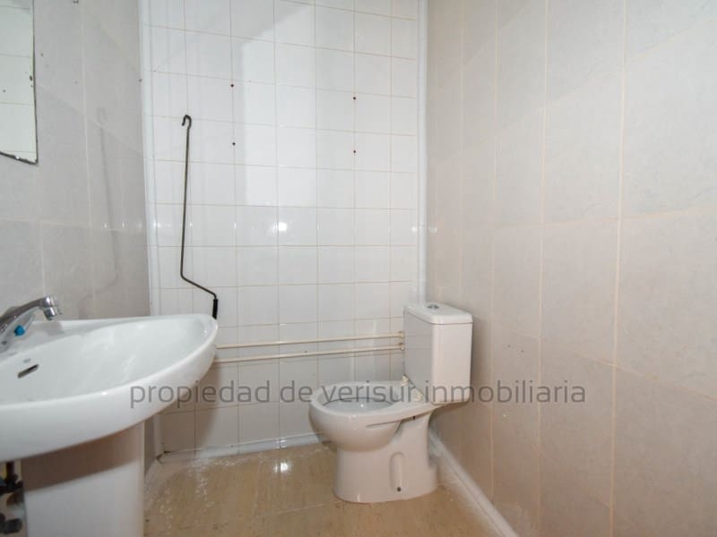 Kommersiell att hyra i Aguilas - 300 € (Ref: 9375392)