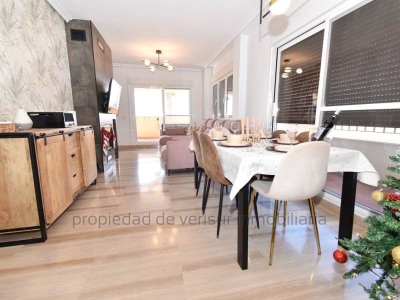 Ático de 3 habitaciones en Aguilas en venta - 279.000 € (Ref: 9403687)