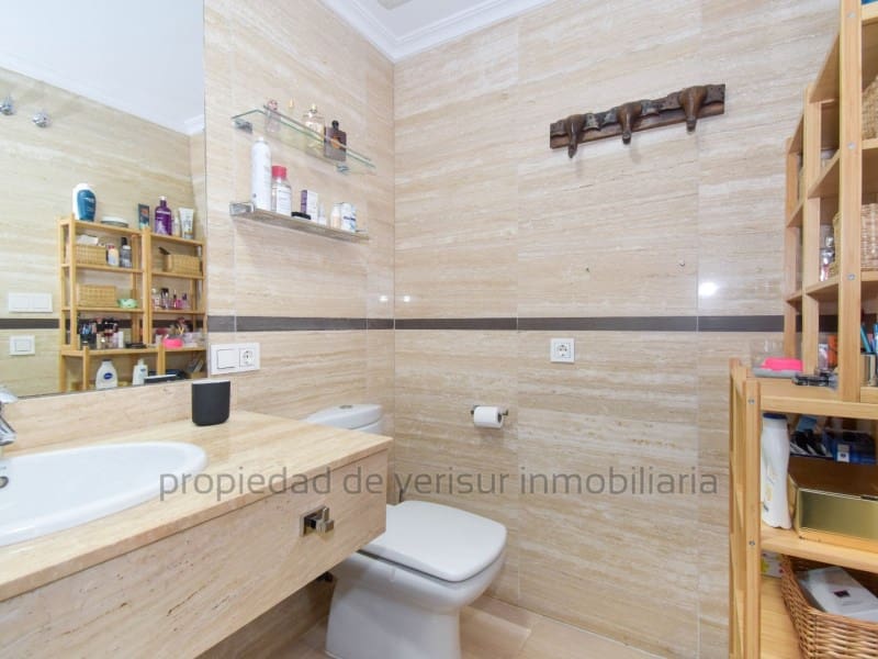 Ático de 3 habitaciones en Aguilas en venta - 279.000 € (Ref: 9403687)