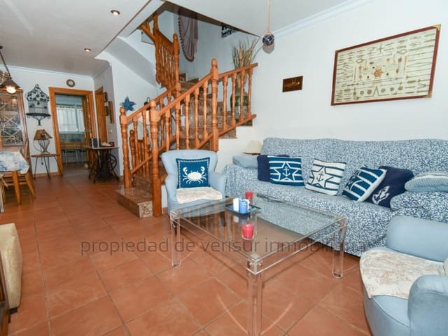 3 bedroom Apartment for rent in Calabardina, Aguilas - € 750 (Ref: 9414338)